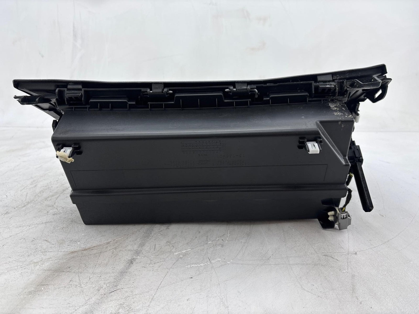 13-16 FORD FUSION Glove Box