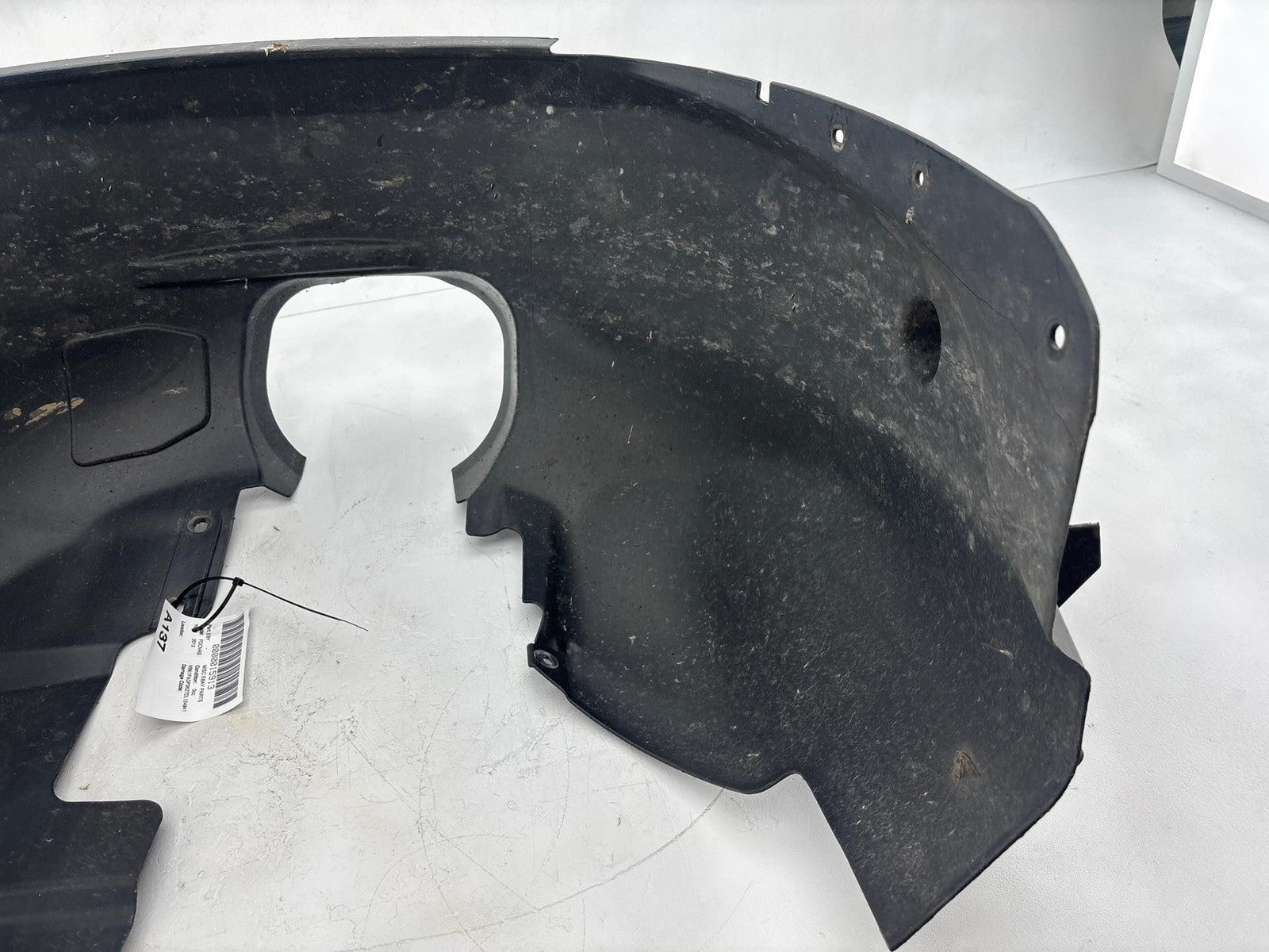 12-18 FORD FOCUS REAR LEFT LH DRIVER SIDE FENDER INNER LINER SPLASH SHIELD OEM
