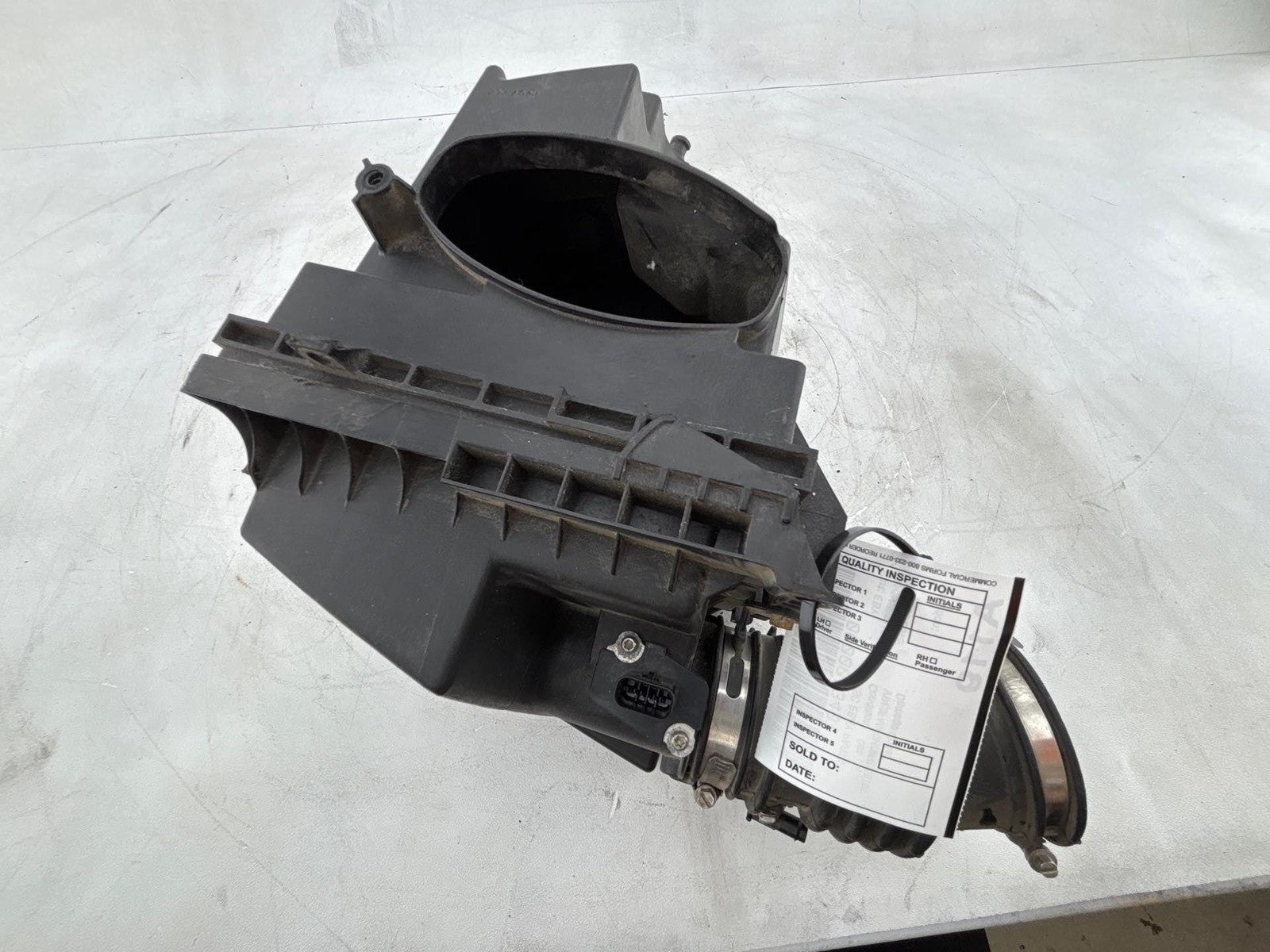 13-16 Ford Fusion 2.5 Oem Upper Air Breather Cleaner Box Intake Assembly