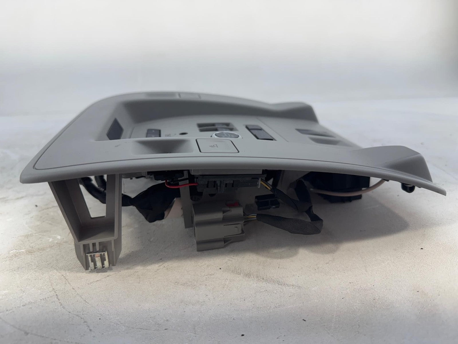 15-20 GMC Yukon XL Overhead Roof Center Console Map Dome Lamps OEM 84084118