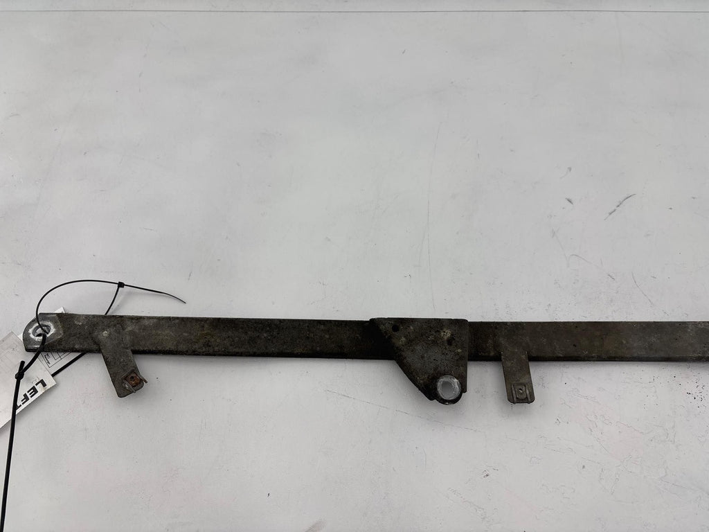 08-13 BMW 135i FRONT LEFT V-BRACE PULL ROD SUB FRAME STRUT BAR OEM