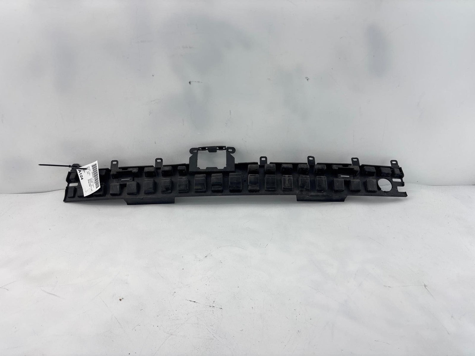 19-23 Cadillac XT4 Rear Bumper Fascia Energy Absorber OEM 84054768