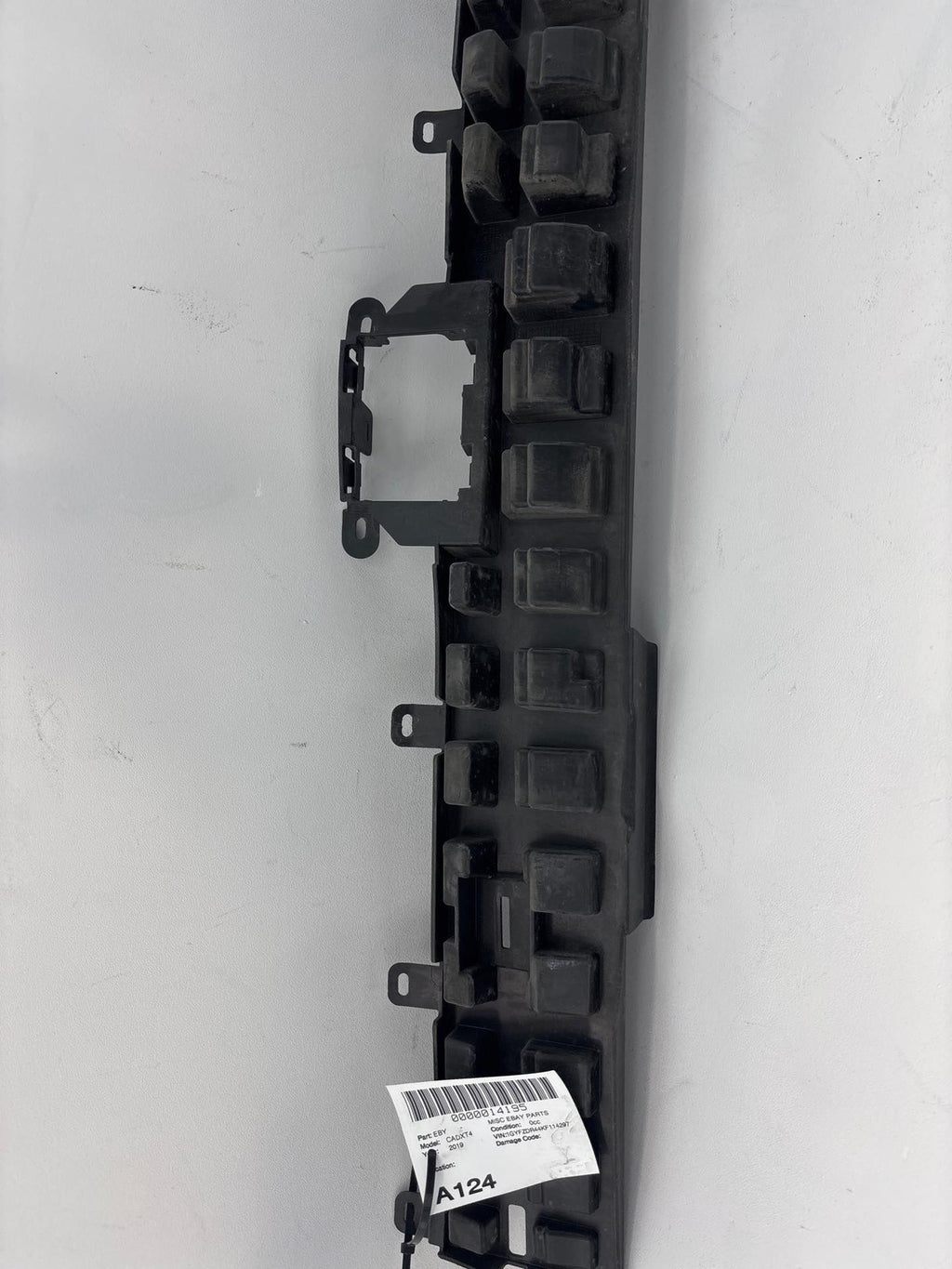 19-23 Cadillac XT4 Rear Bumper Fascia Energy Absorber OEM 84054768