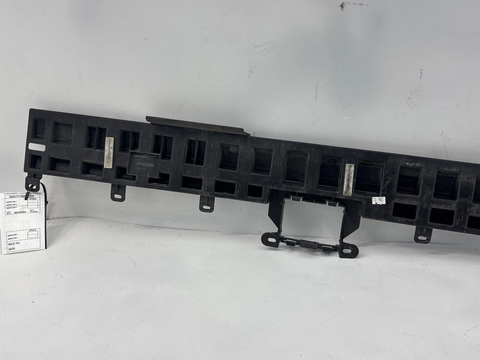 19-23 Cadillac XT4 Rear Bumper Fascia Energy Absorber OEM 84054768