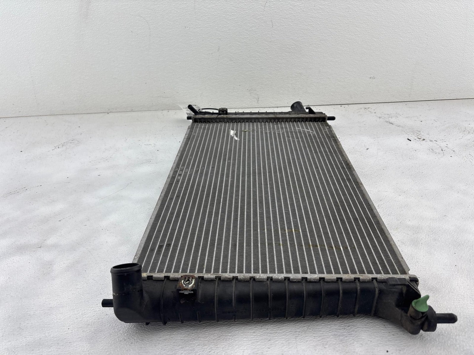 02-09 Saab 9-5 4cyl Auto Radiator OEM