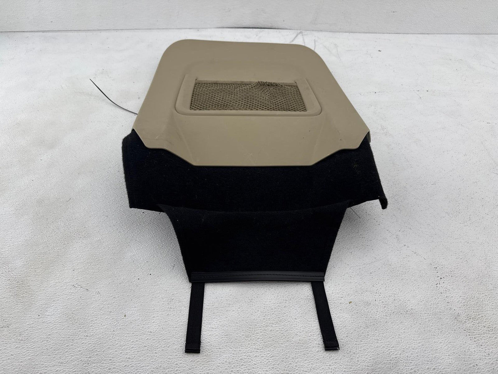 12-15 Range Rover Evoque L538 Front Right Passenger Seat Back Panel Cover Oem