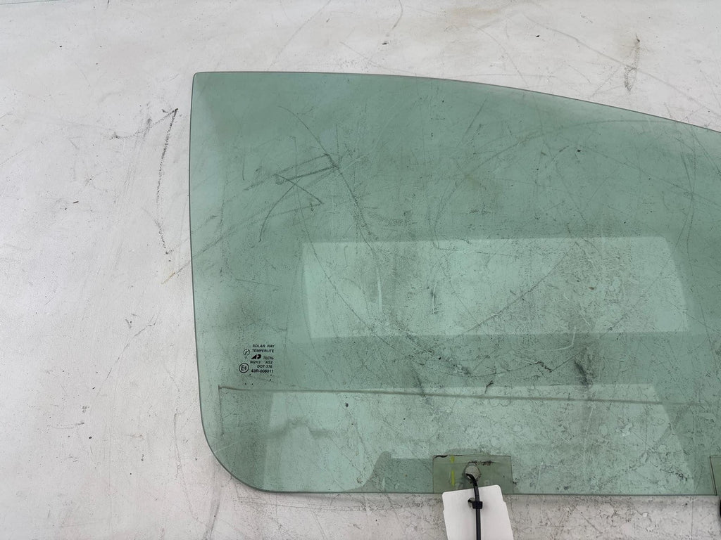 00-02 Saturn Sw2 Front Passenger Door Window Glass