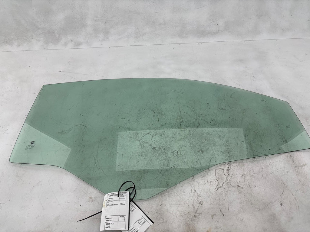 12-17 Fiat 500 Front Right Door Window Glass Oem