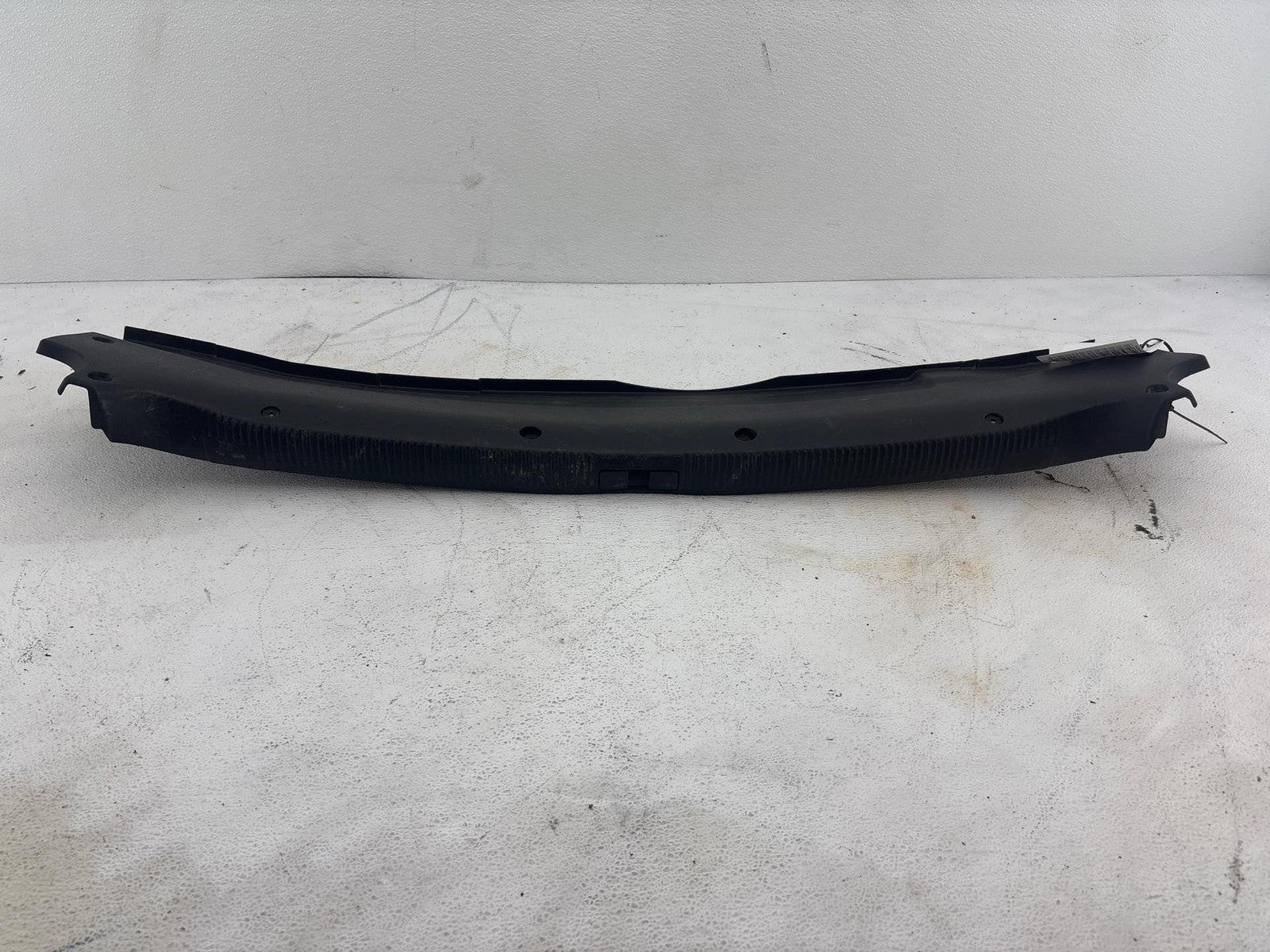 2000-2002 S4 Rear Trunk Sill Scuff Plate Trim Cover Oem 8D5-863-471