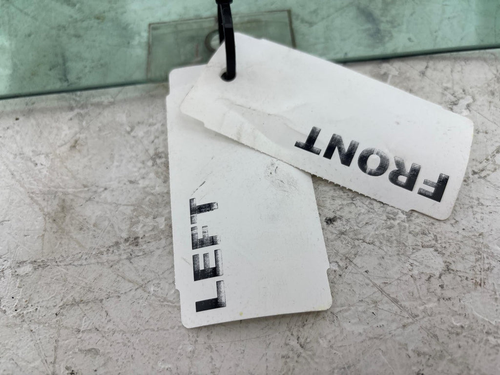 00-02 Saturn Sw2 Front Driver Side Door Window Glass