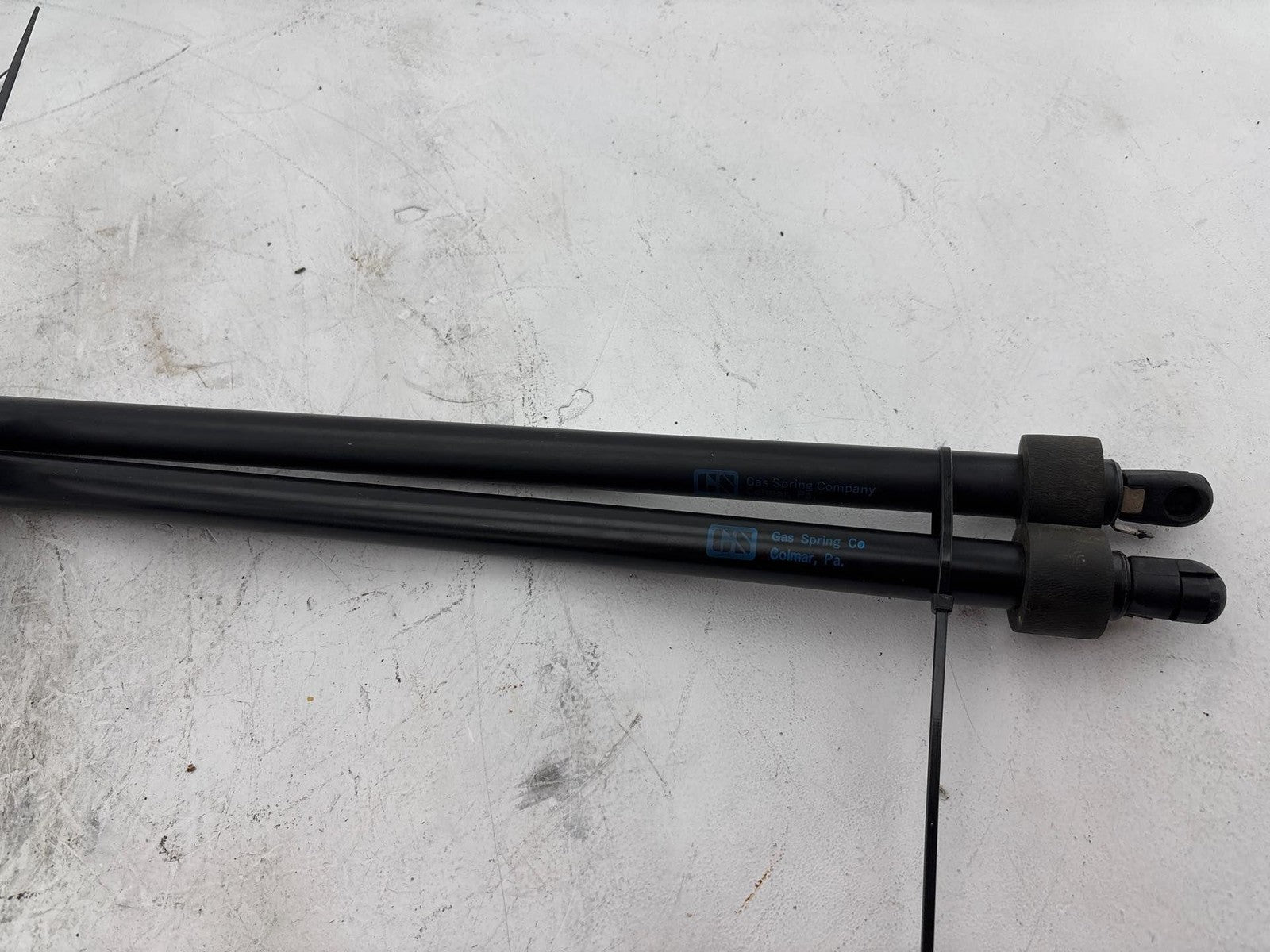 1984-1996 Chevrolet Corvette Coupe Rear Right And Left Hatch Support Strut OEM