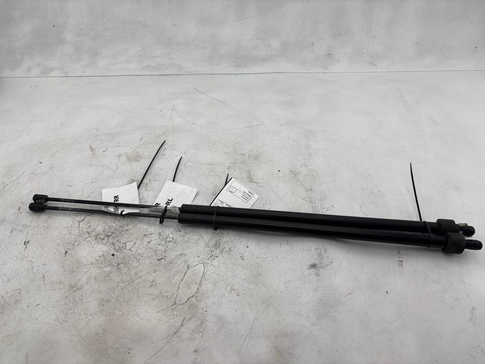 1984-1996 Chevrolet Corvette Coupe Rear Right And Left Hatch Support Strut OEM