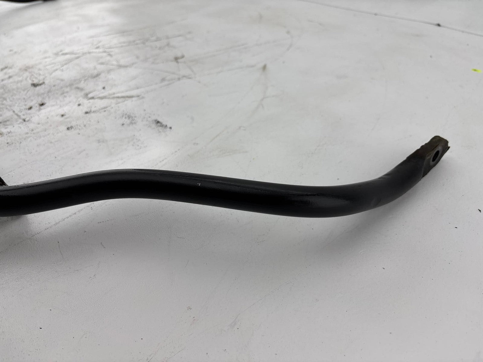 12-19 Range Rover Evoque Rear Stabilizer Sway Bar OEM