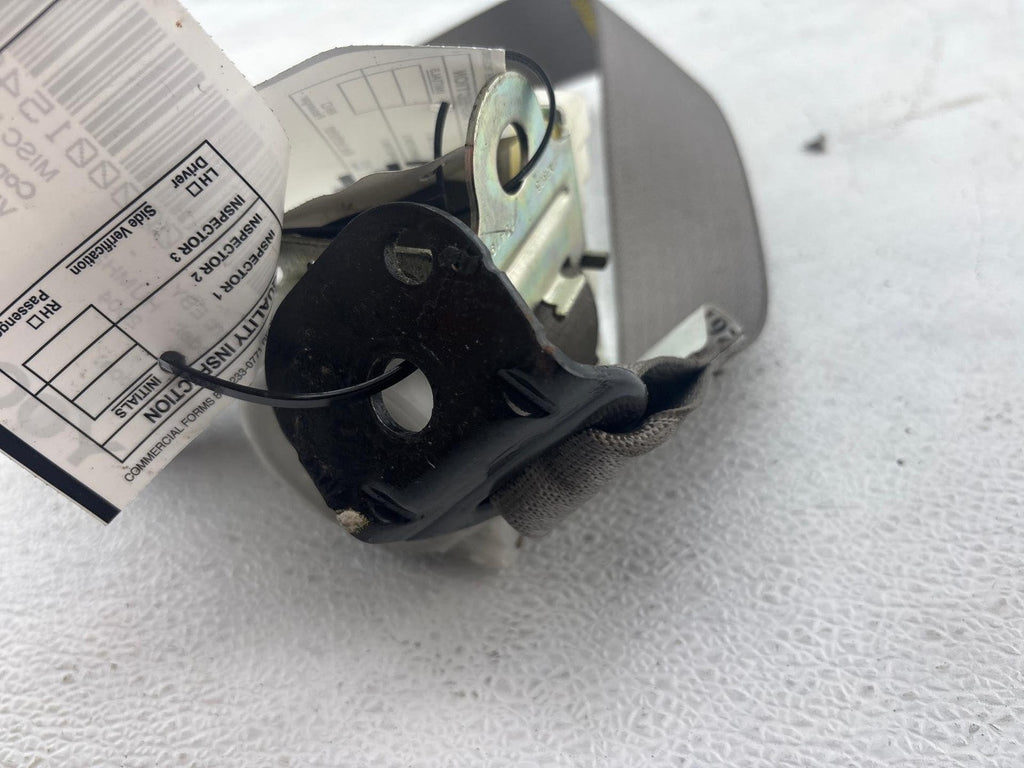 03-04 Hummer H2 Rear Left Driver Side Seat Belt Seatbelt Retractor Oem