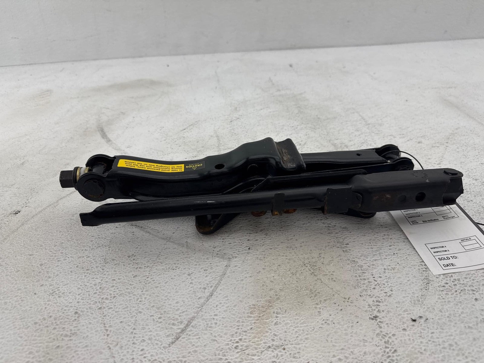 2000 - 2002 Saturn Sw2 Emergency Spare Tire Changing Tools Scissor Jack Kit Oem