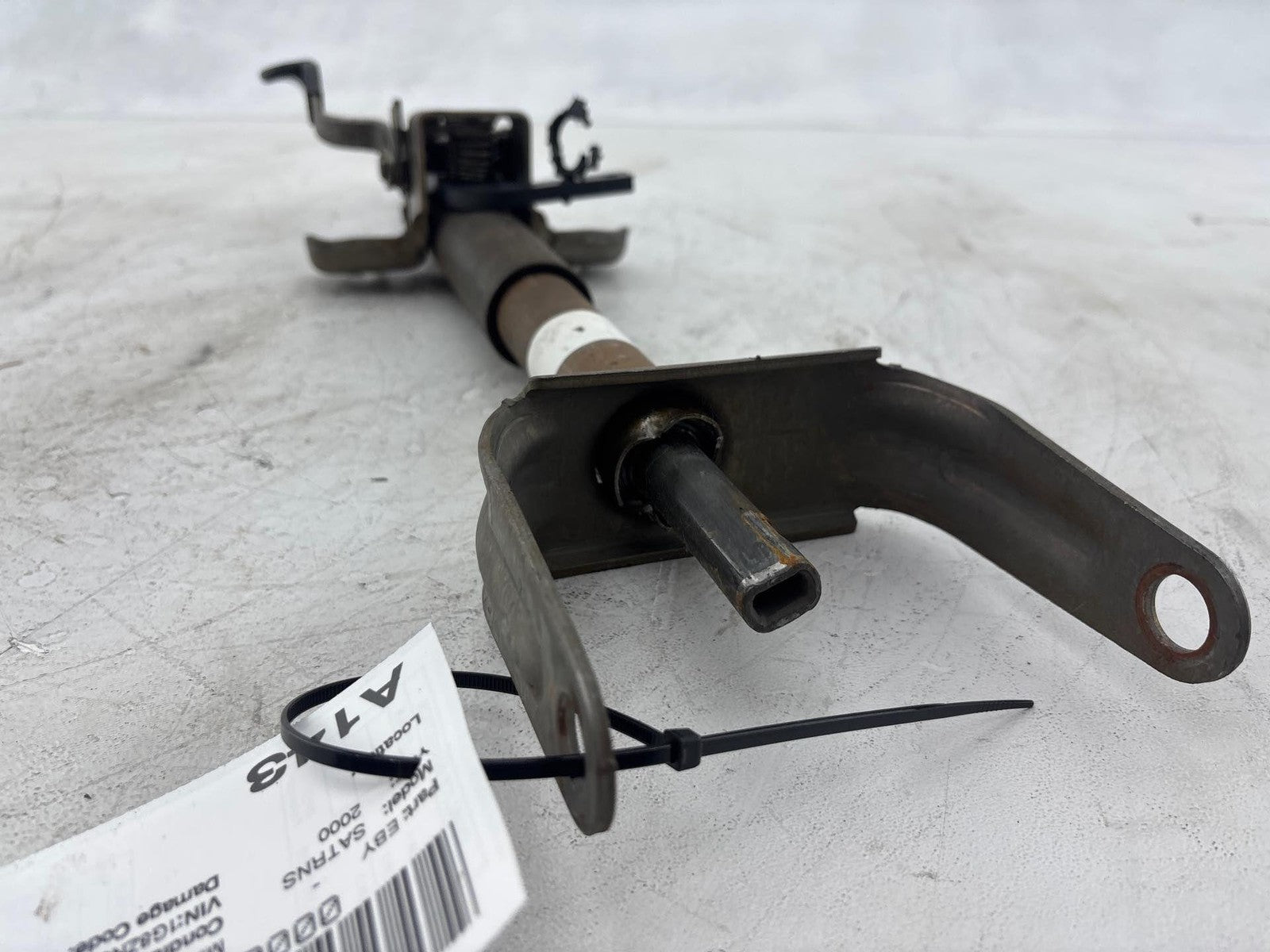 00-02 Saturn Sw2 Power Steering Column Assembly