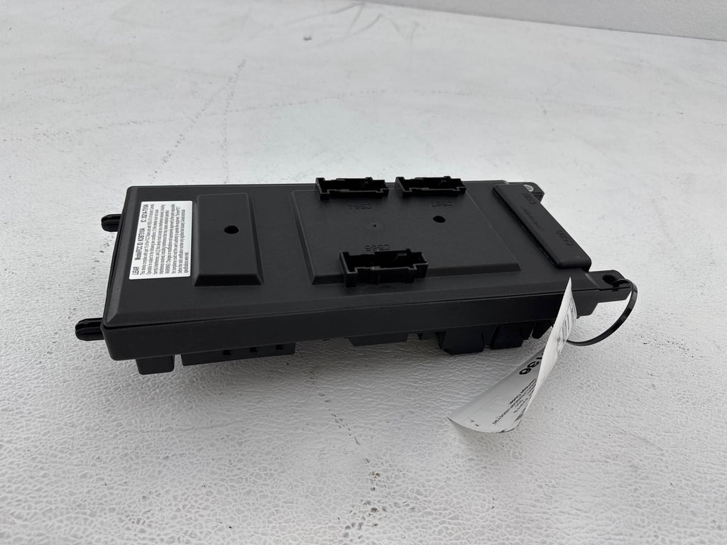 12-15 Evoque Electronic Cabin Fuse Relay Power Distribution Box Housing OEM