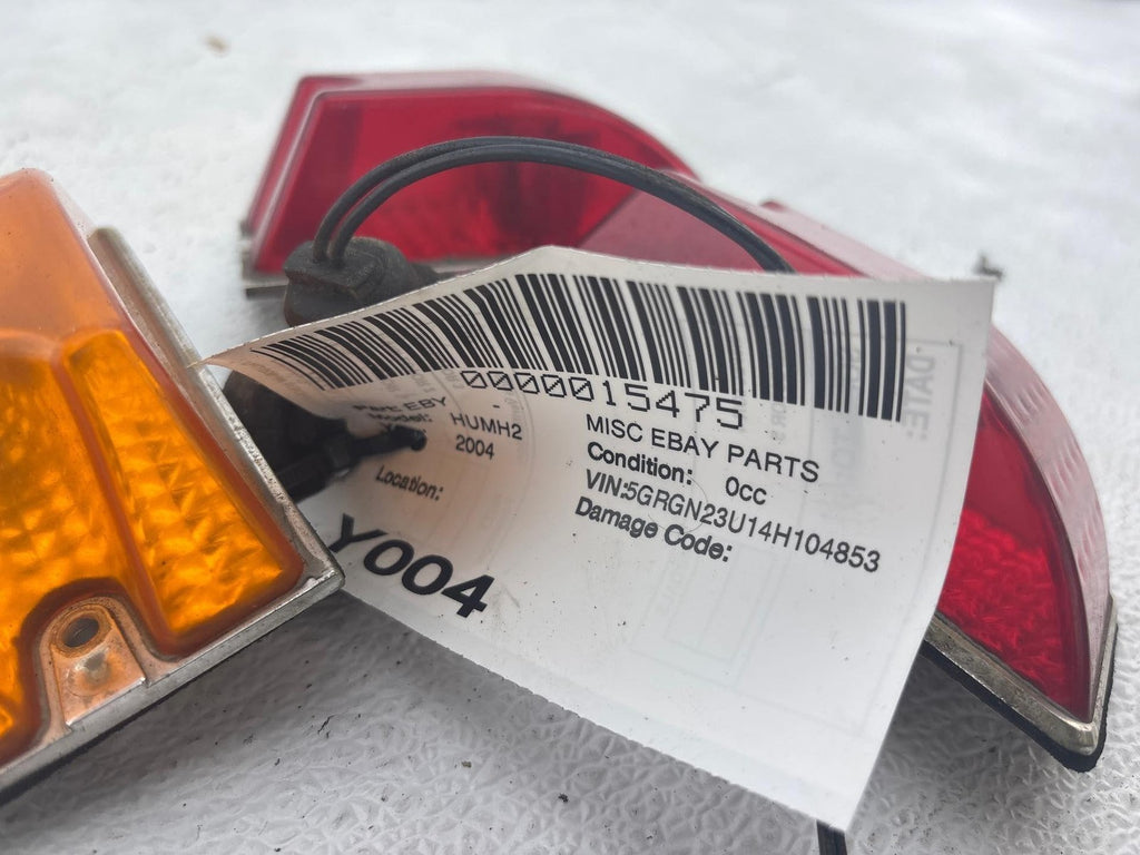 03-09 Hummer H2 Rear Right & Left Roof Clearance Marker Light Lamp Set