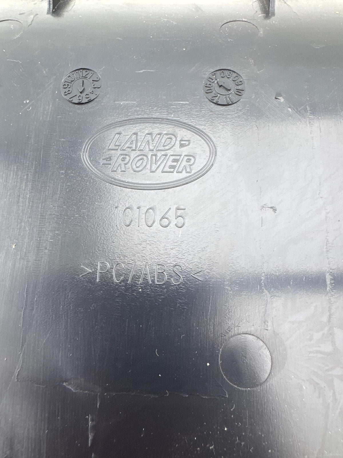 07-17 Range Rover L405 Front Left Or Right Side Seat Back Panel Cover Black