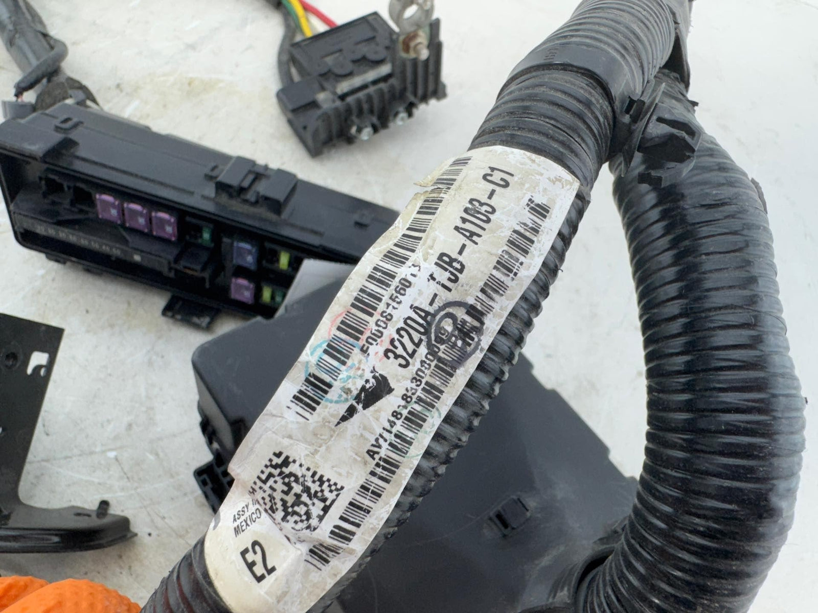 19-24 Acura Rdx Awd Sh Tech Package Engine Fuse Box