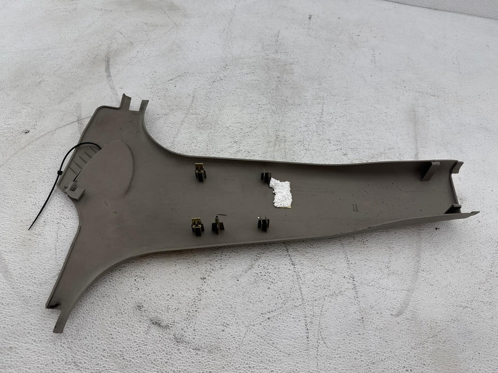 00-02 Saturn S Series Sw2 Passenger Side B-Pillar Panel Trim