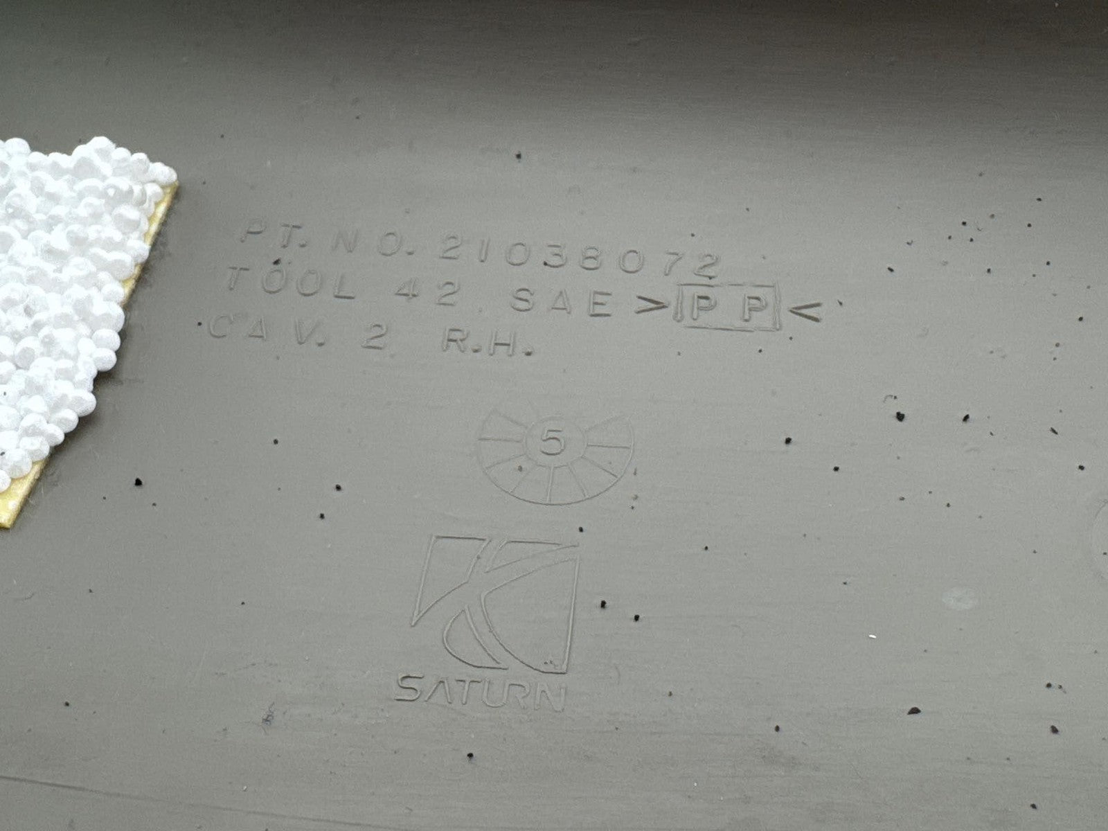 00-02 Saturn S Series Sw2 Passenger Side B-Pillar Panel Trim