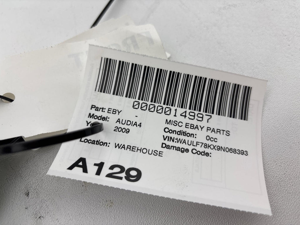 09-11 Audi A4 Front Left Side Door Window Ragulator W/ Motor Oem