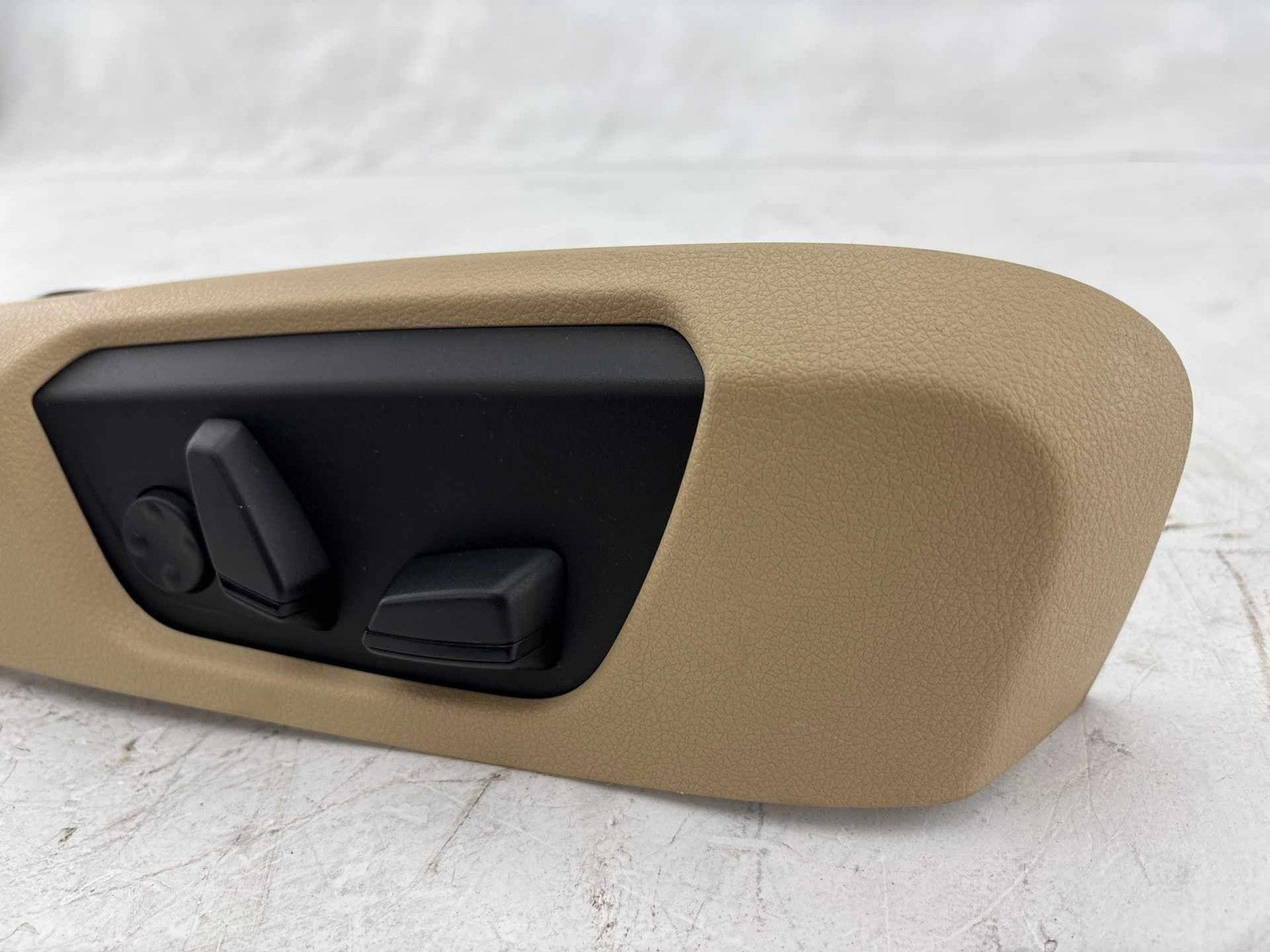 12-18 Bmw F30 328 320 Front Right Seat Adjustment Control Switch &Trim Cover Oem