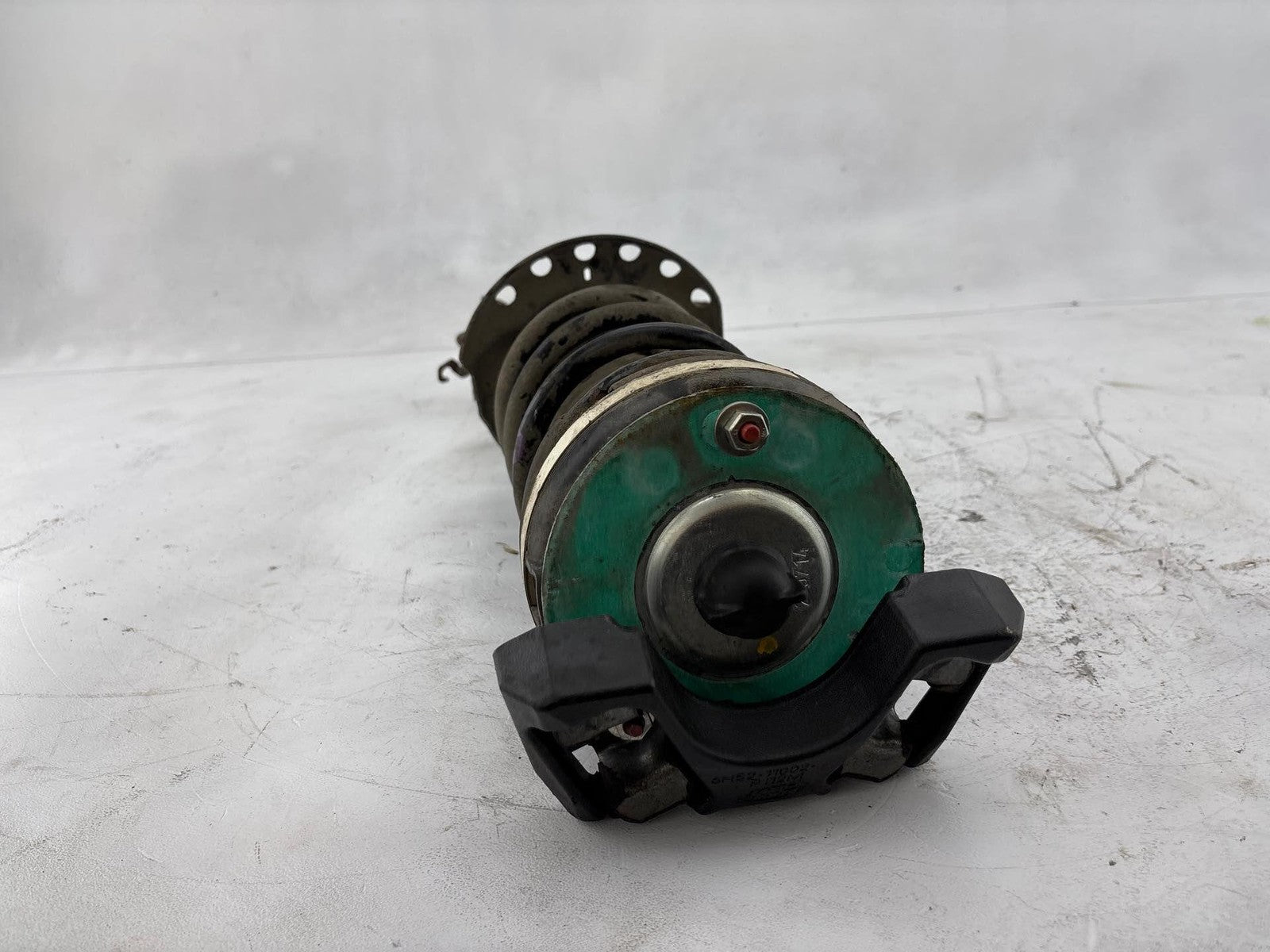 12-19 Land Rover Range Rover Evoque Rear Right Side Shock Strut Absorber Oem