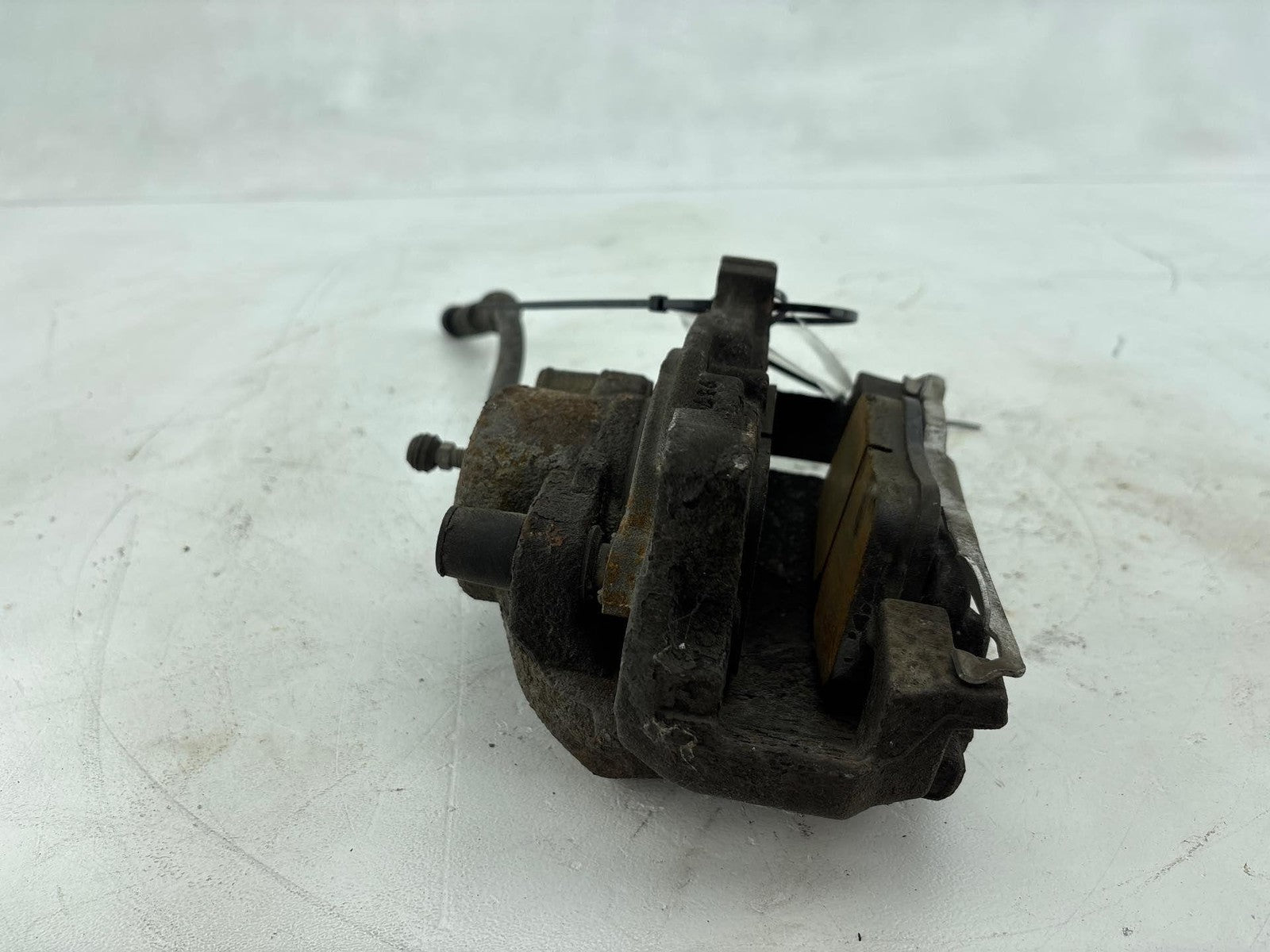 12-15 Land Rover Range Rover Evoque Passengers Right Front Caliper Oem