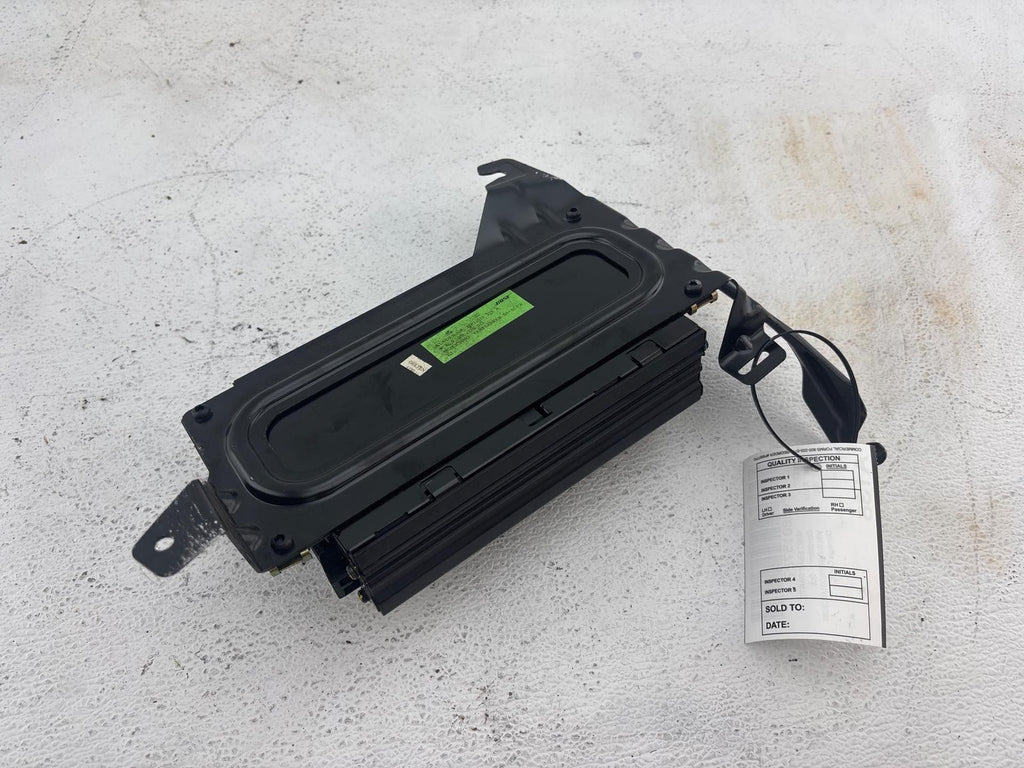 2000-2002 Audi S4 Audio Amplifier OEM 8D0-035-225-A