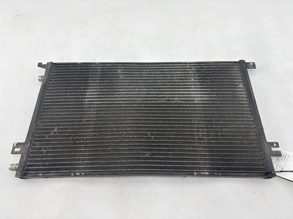00-02 Saturn S Sw2 1.9L A/C Air Conditioning Condenser