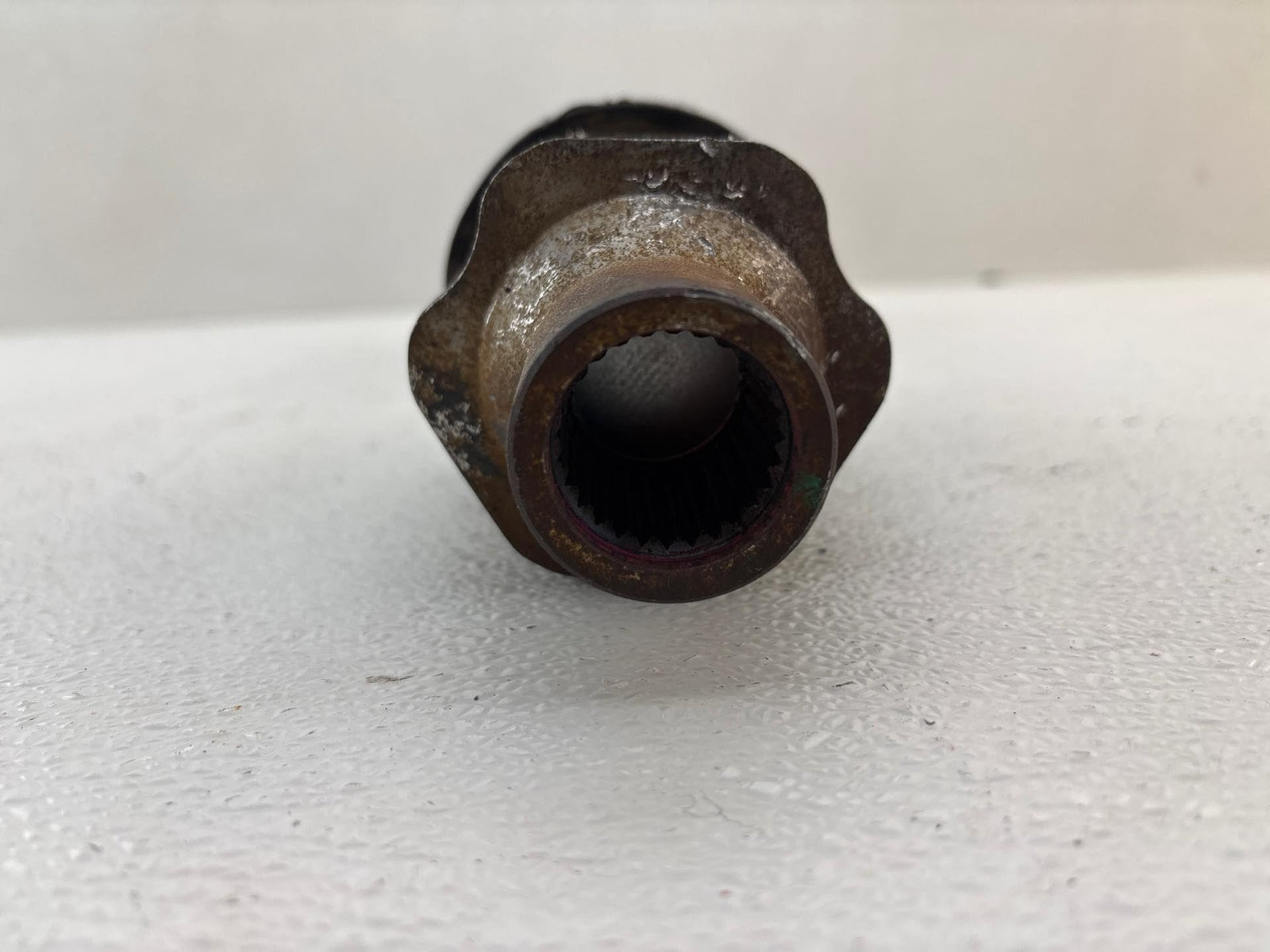 17-18 Buick Buick Envision 2.5L At Front Right Pass Cv Axle Shaft Oem