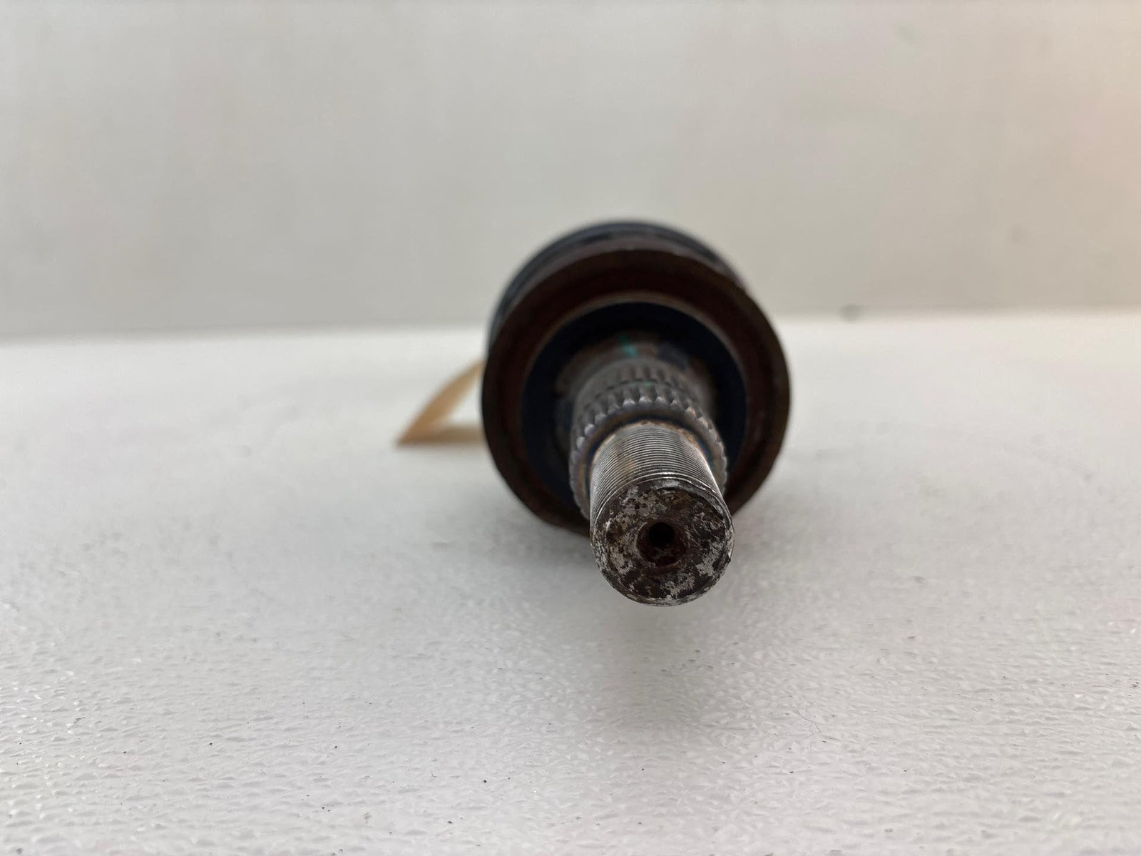 17-18 Buick Buick Envision 2.5L At Front Right Pass Cv Axle Shaft Oem