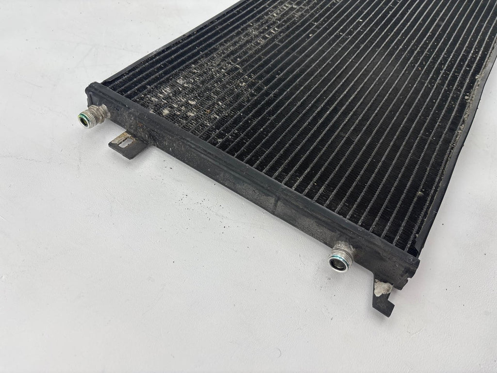 00-02 Saturn S Sw2 1.9L A/C Air Conditioning Condenser