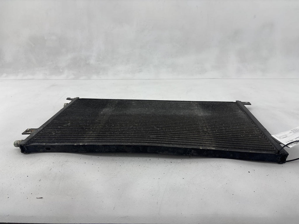 00-02 Saturn S Sw2 1.9L A/C Air Conditioning Condenser