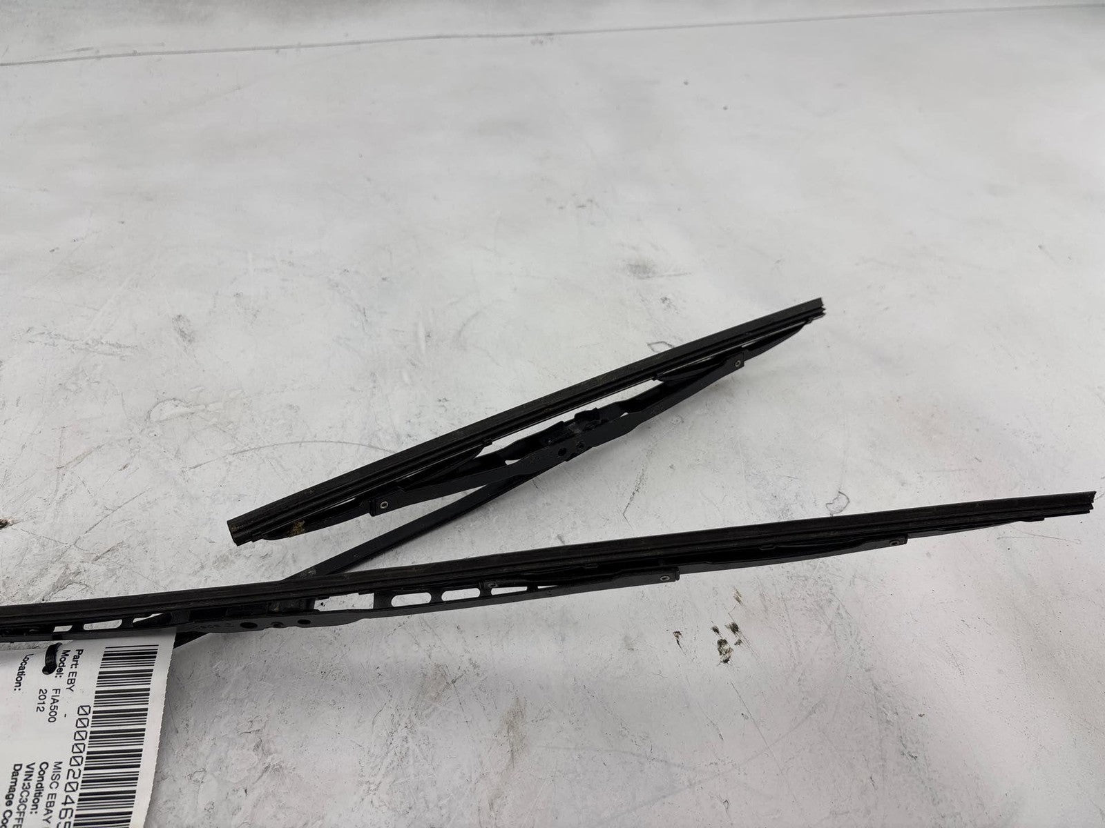 12-19 Fiat 500 Front Right & Left Windshield Wiper Arm Oem