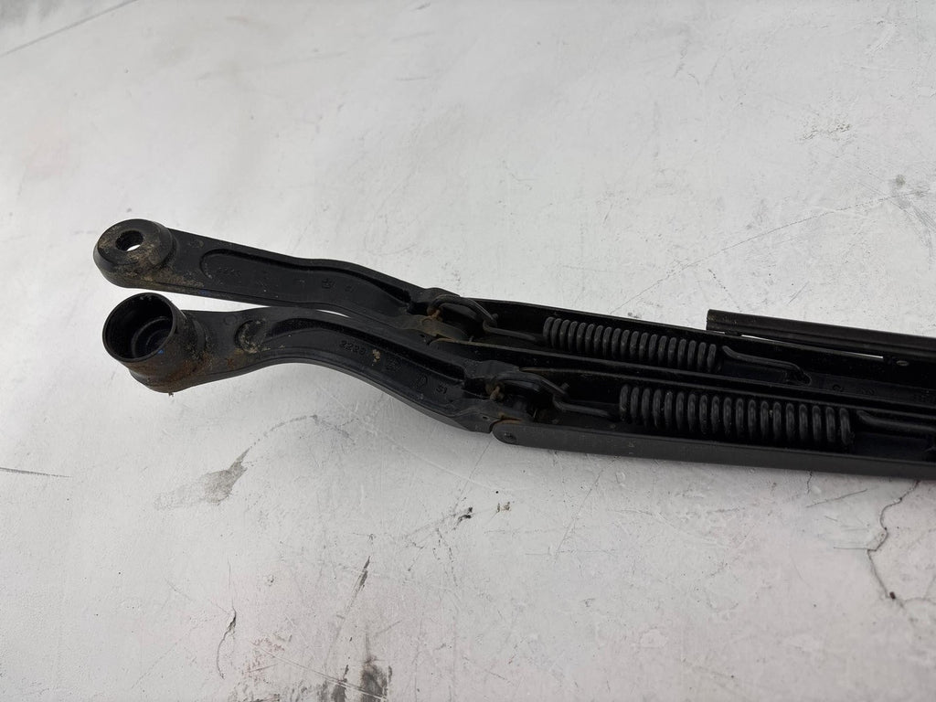 12-19 Fiat 500 Front Right & Left Windshield Wiper Arm Oem