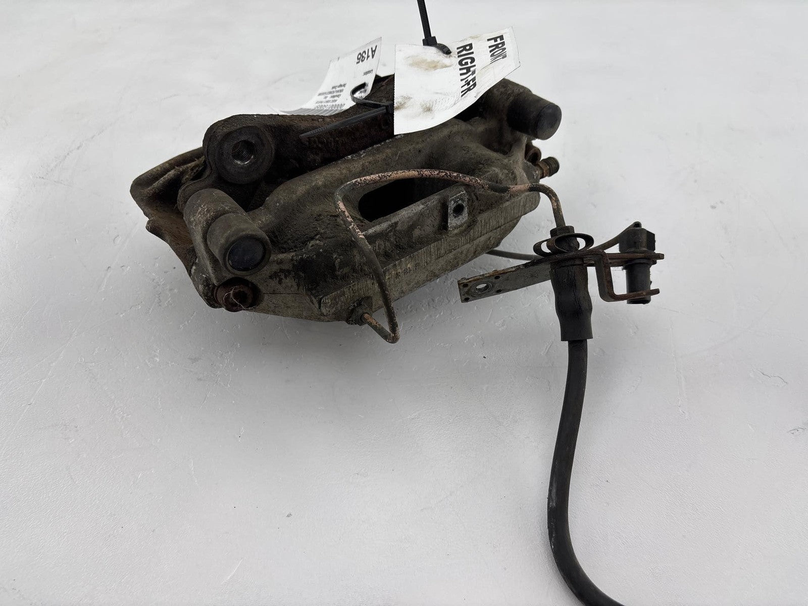 2000-2002 Audi S4 Front Right Brake Caliper Oem