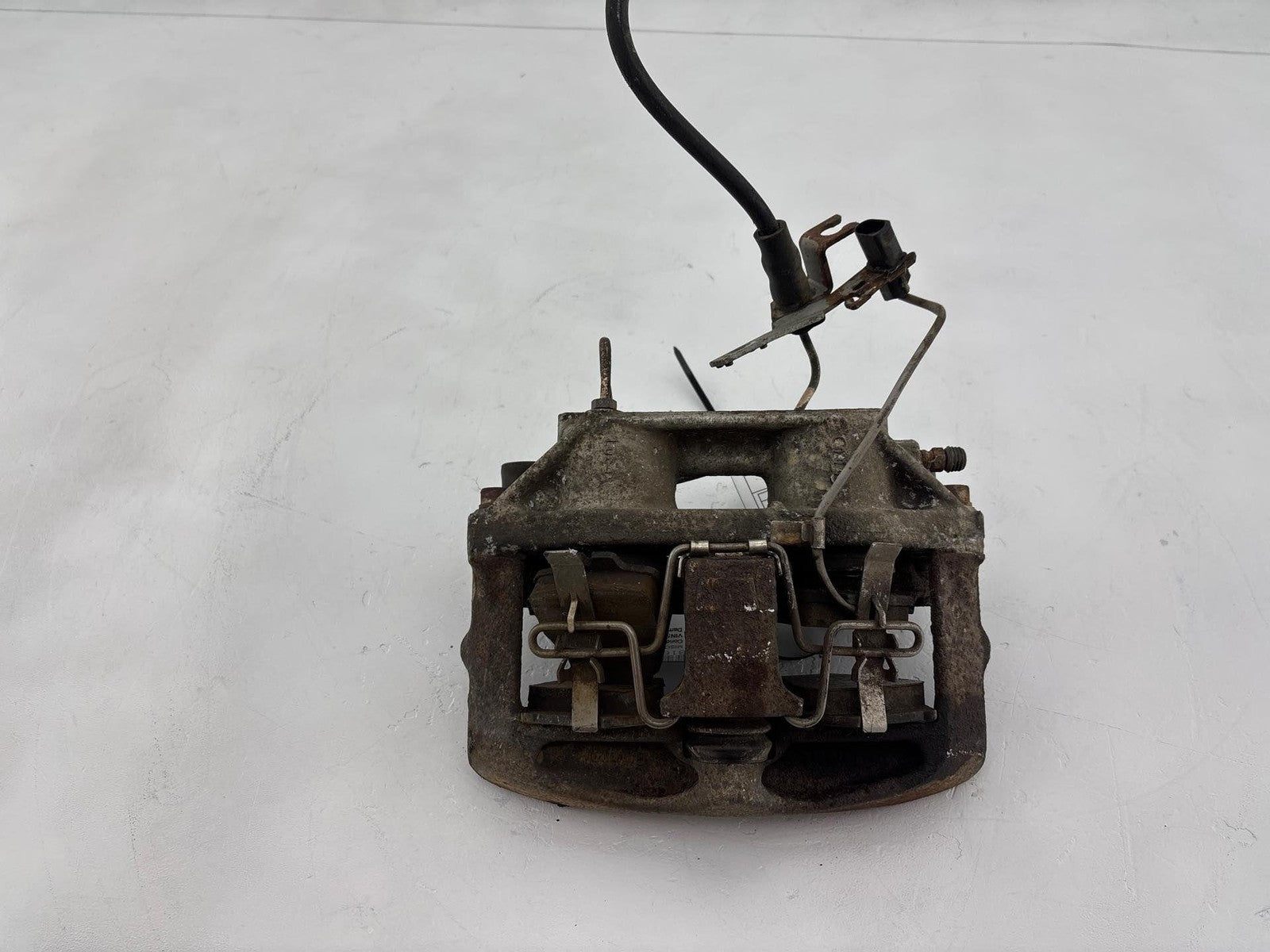 2000-2002 Audi S4 Front Right Brake Caliper Oem