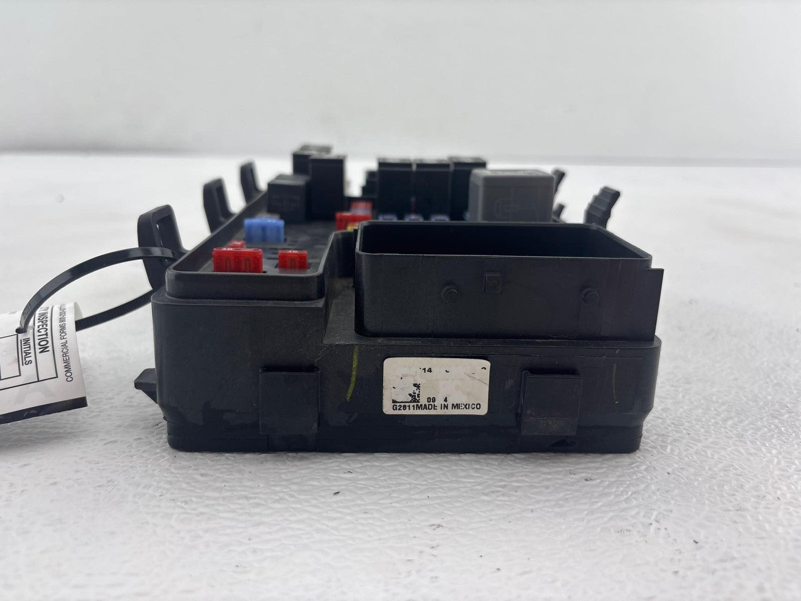 17-20 FORD FUSION 2.0L HYBRID ENGINE FUSE RELAY BOX OEM