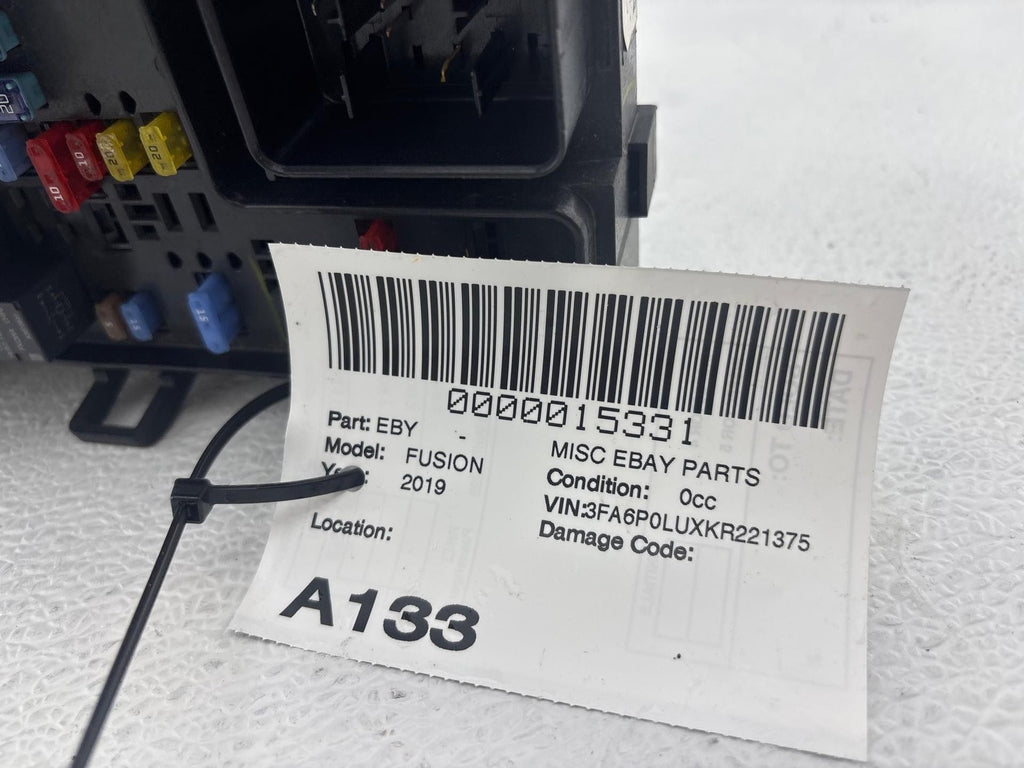 17-20 FORD FUSION 2.0L HYBRID ENGINE FUSE RELAY BOX OEM