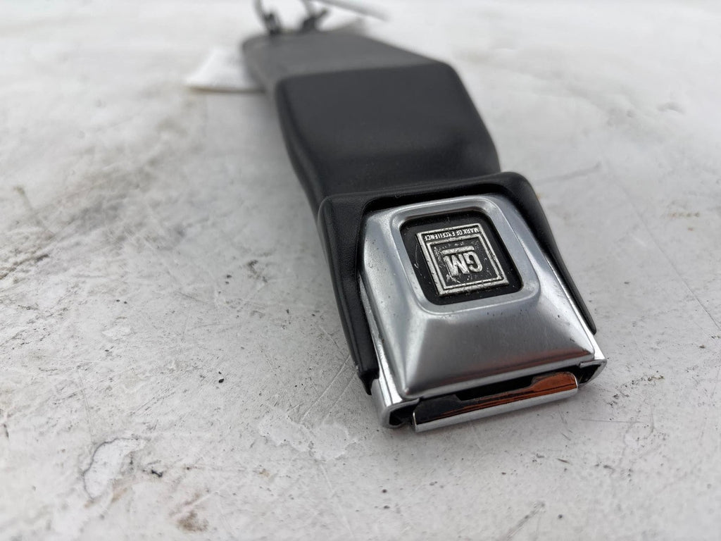 1984-1996 Chevrolet Corvette Front Left Seat Belt Buckle OEM