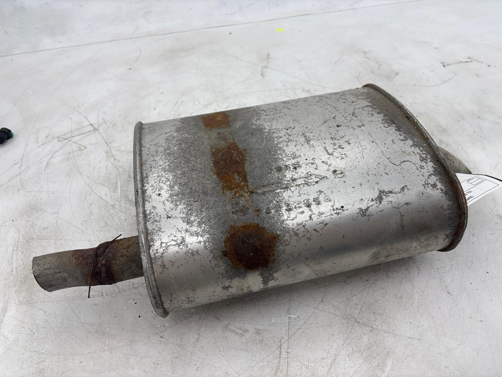 1996-2002 Saturn S Series Exhaust Muffler Oem