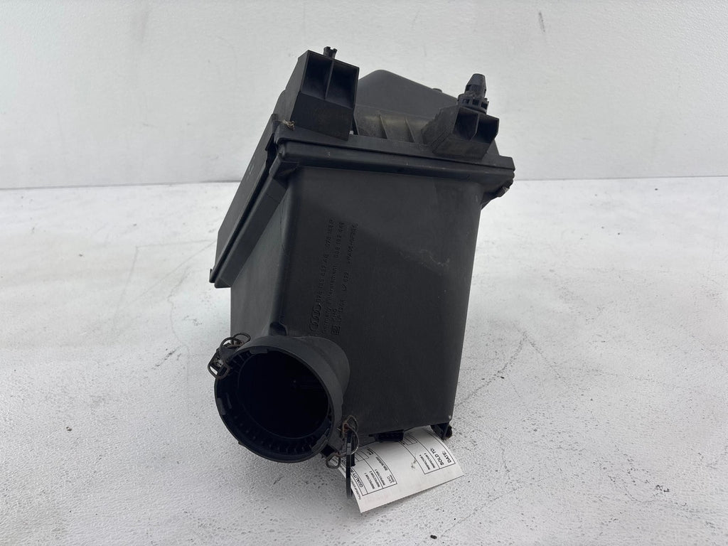 2000-2002 Audi S4 Air Intake Cleaner Box OEM