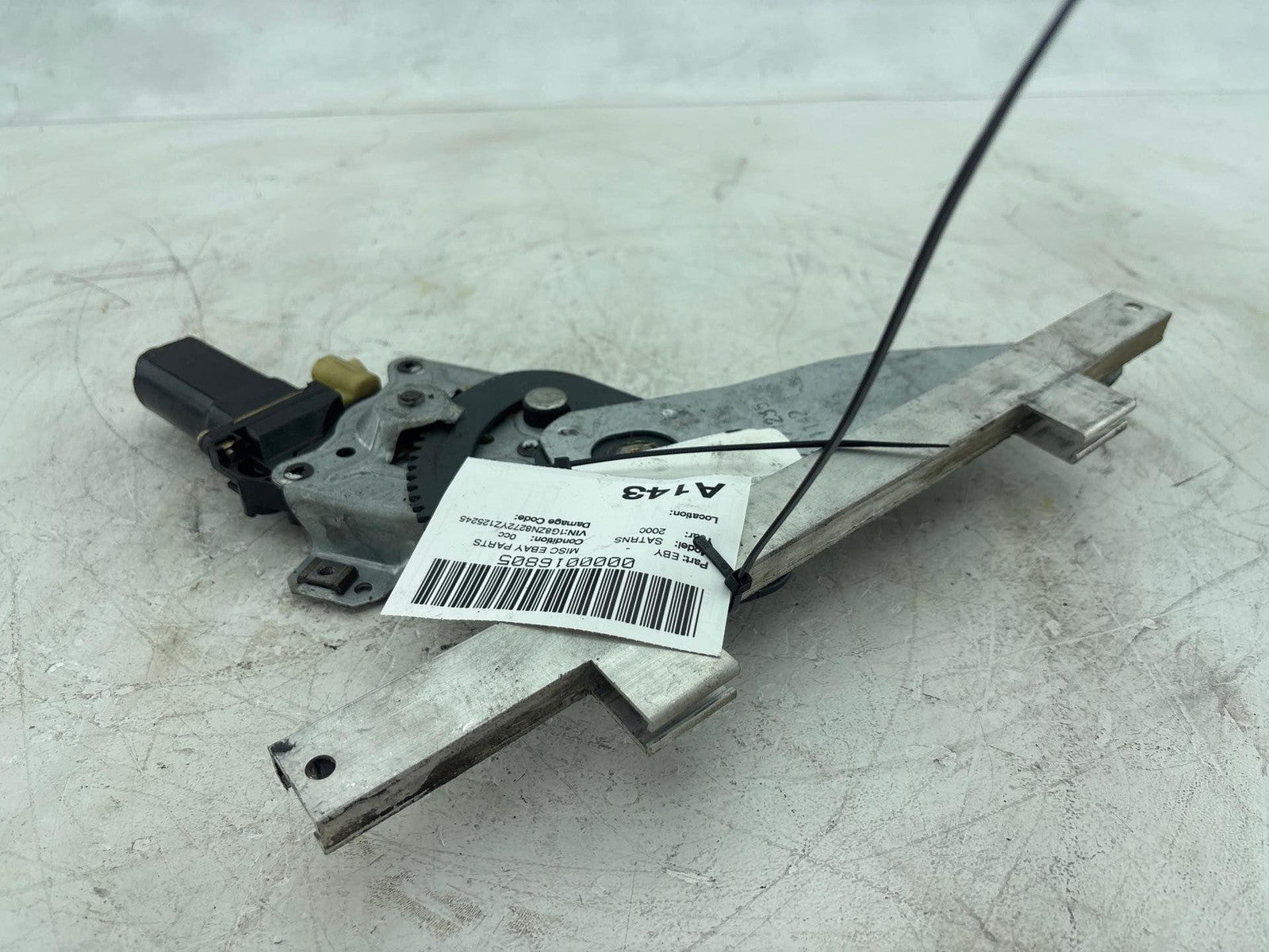 00-02 Saturn Sw2 Rear Driver Side Door Window Regulator Oem