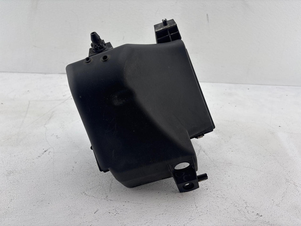 2000-2002 Audi S4 Air Intake Cleaner Box OEM