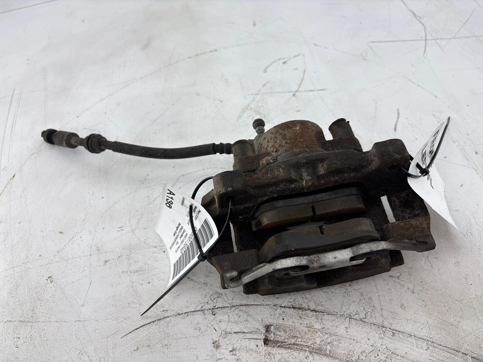 12-15 Range Rover Evoque L538 Front Left Side Brake Caliper W/ Flex Hose Oem