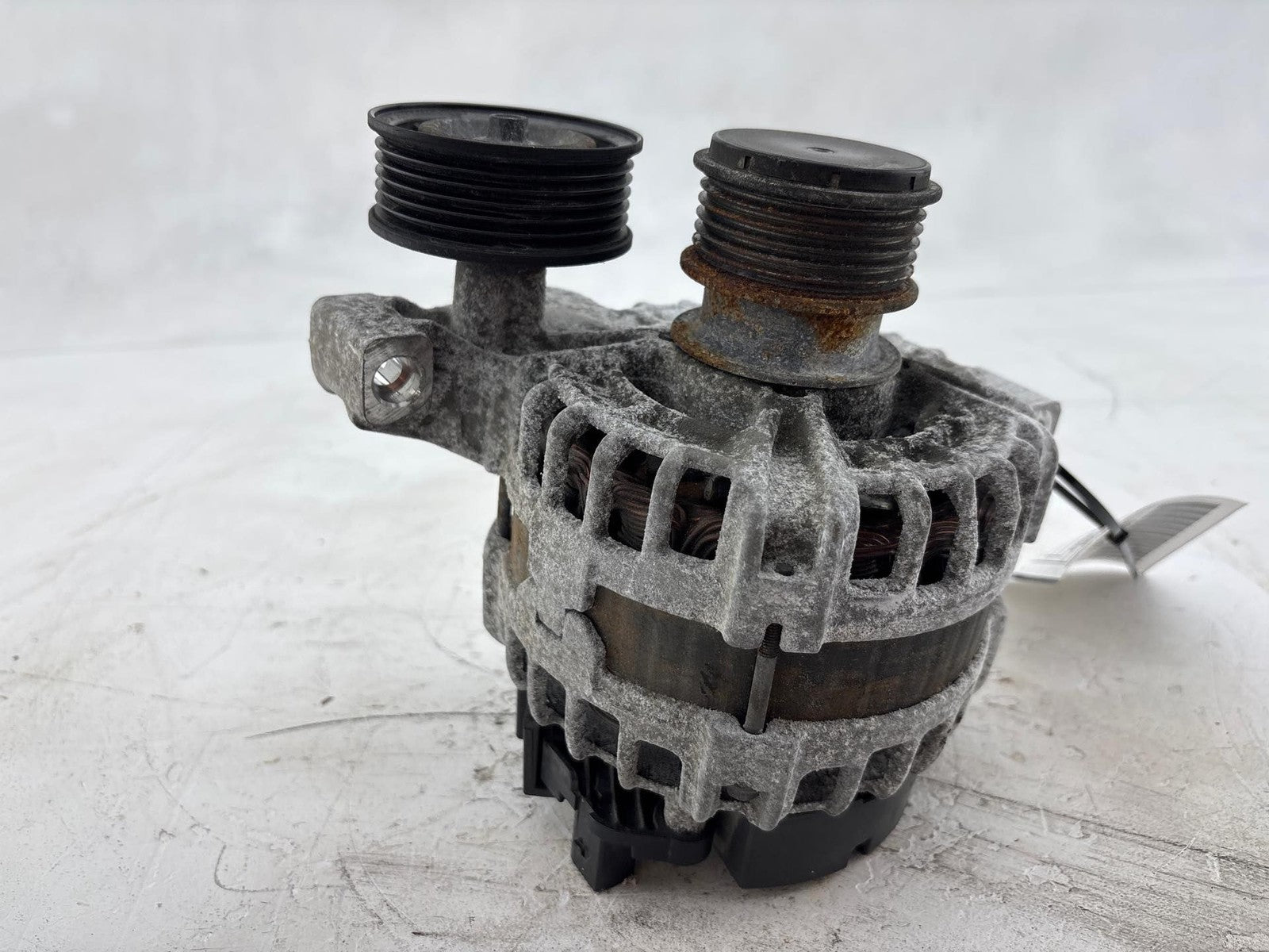 12-17 Land Rover RANGE ROVER EVOQUE 2.0L Alternator BJ3210300CC