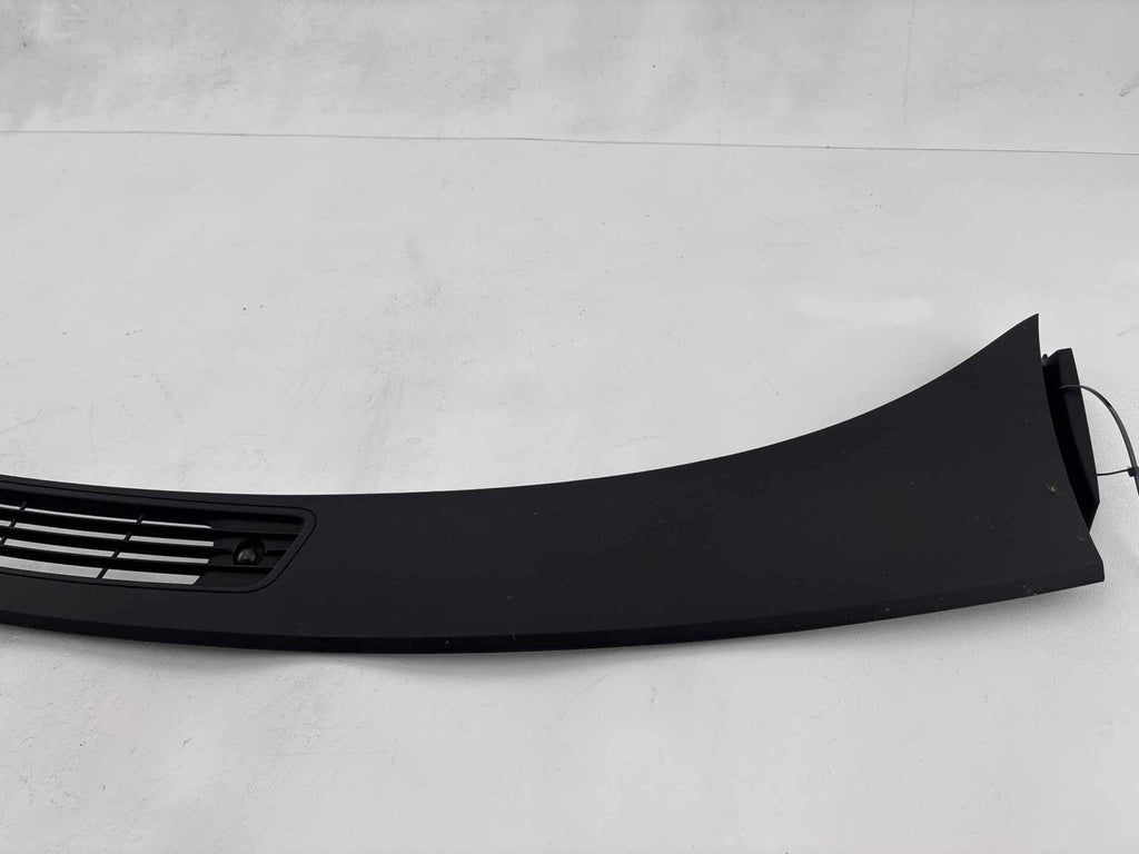 11-12 Chevrolet Traverse Front Dash Instrument Upper Defroster Grille Panel Oem